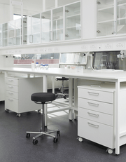 Lab taburet - Dynamostol